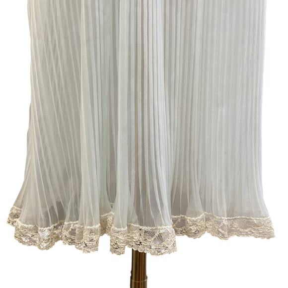 Vintage 50s Pastel Blue Sheer Nylon Crystal Pleated Lacy Full Slip Dress Size 34 - Picture 7 of 12